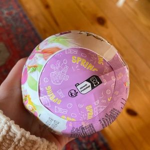 Spring miniverse easter basket